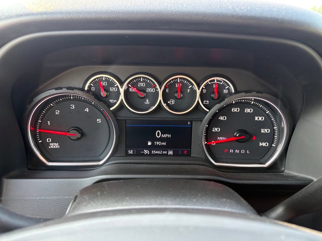 Used 2022 Chevrolet Silverado 2500 Custom w/ Custom Convenience Package AWD/4WD image 18