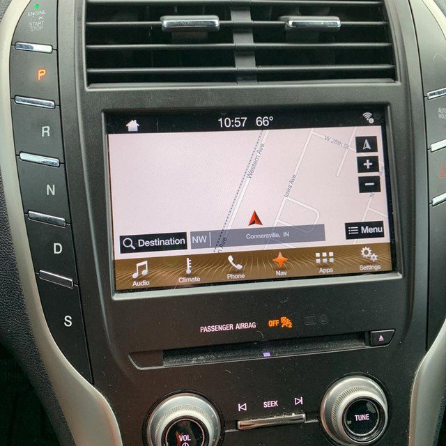 Used 2017 Lincoln MKC Select w/ Select Plus Package AWD/4WD image 18