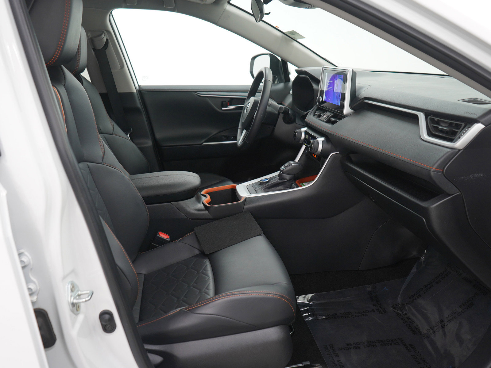 Used 2024 Toyota RAV4 Adventure image 12