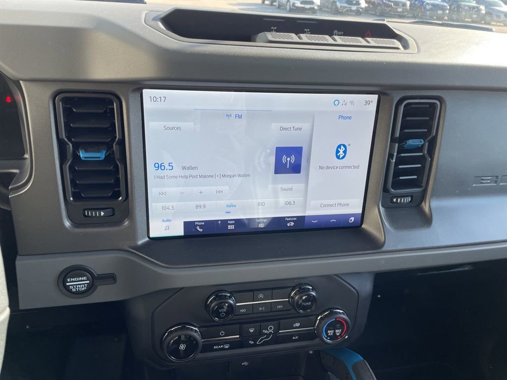 Used 2024 Ford Bronco Black Diamond image 18