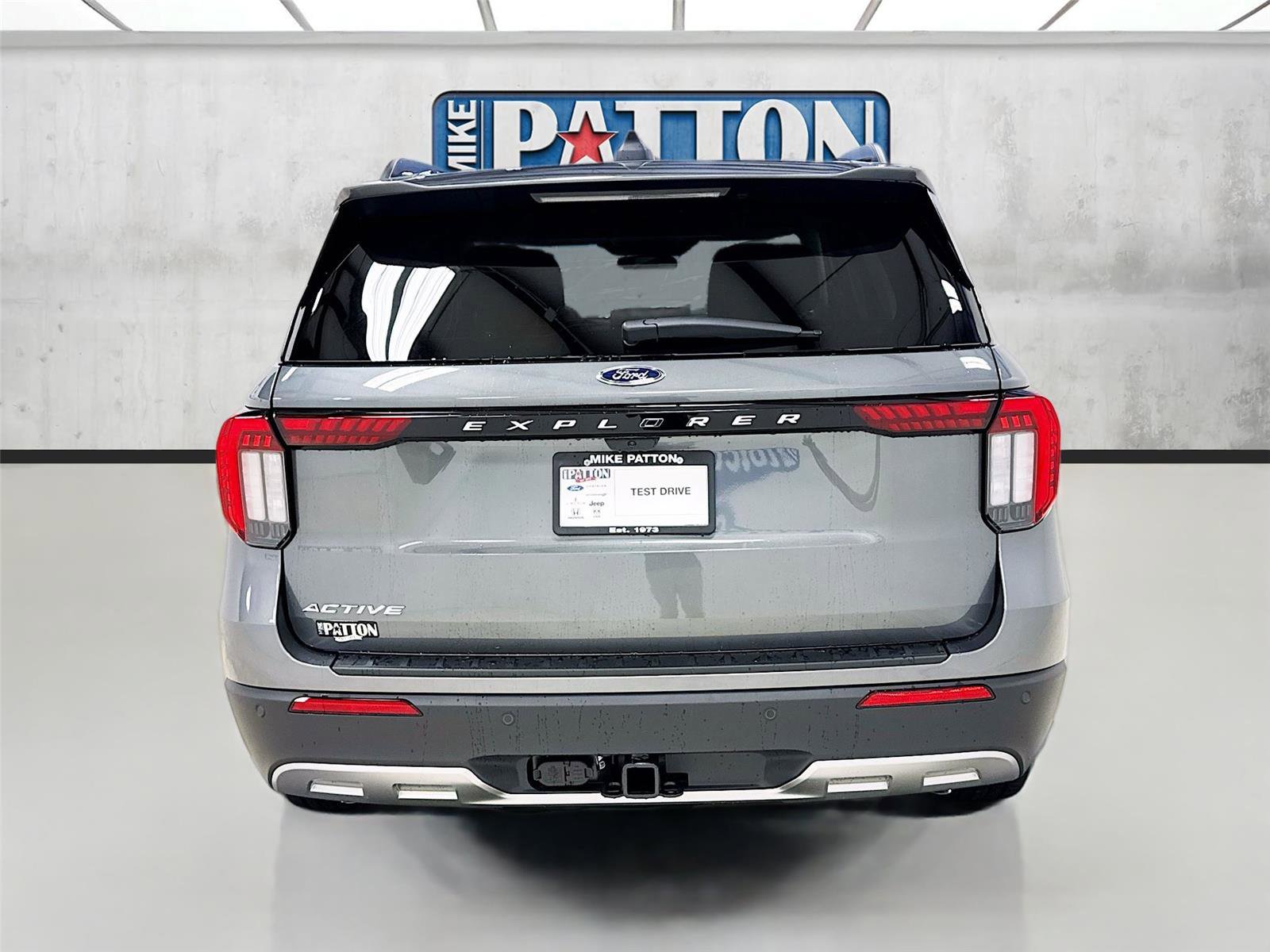 New 2026 Ford Explorer Active w/ Active Comfort Package image 6