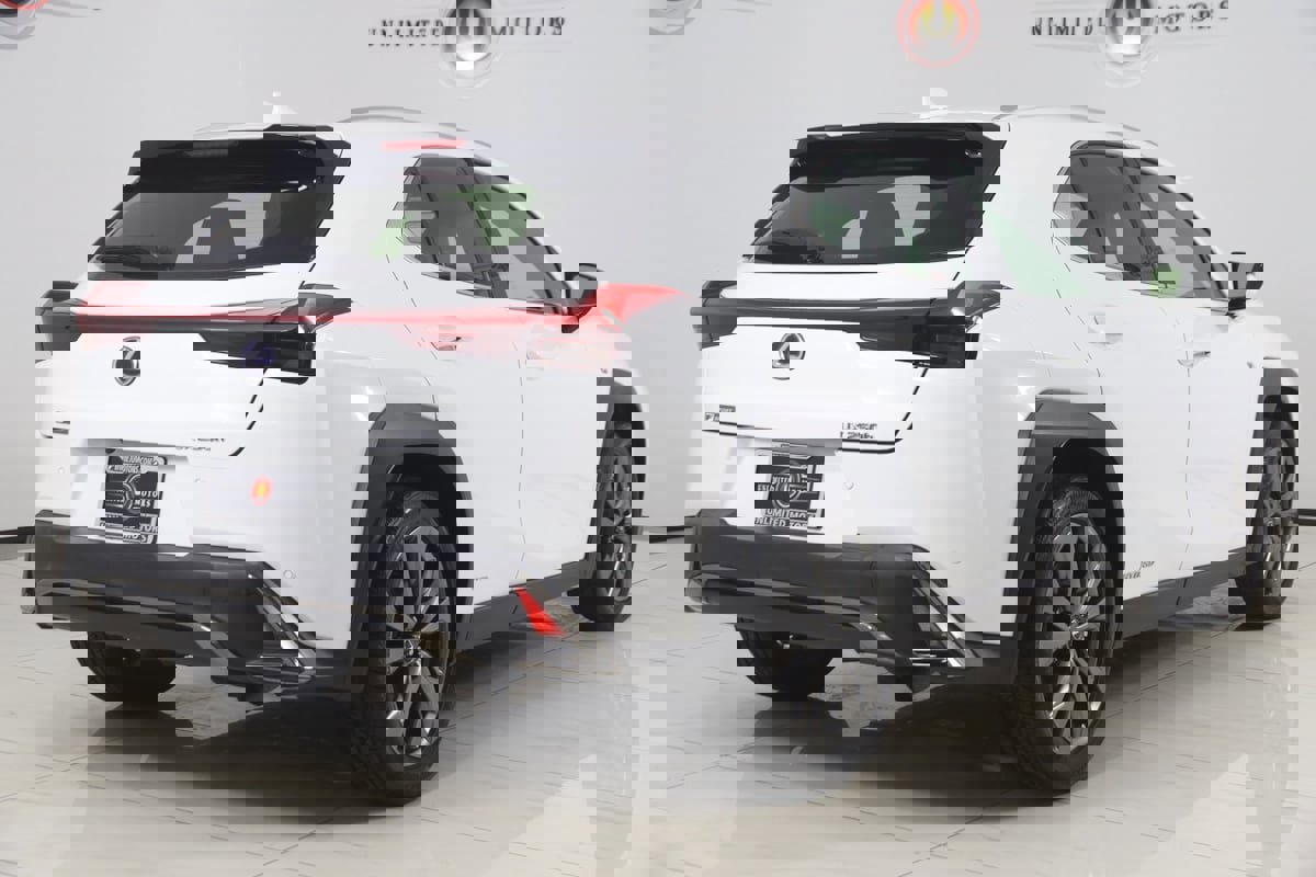 Used 2020 Lexus UX 250h F Sport image 3