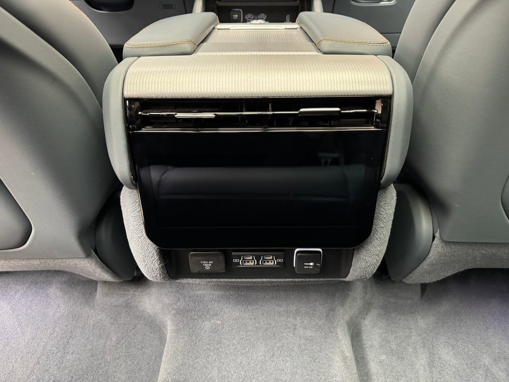 Used 2023 Jeep Grand Wagoneer Series II w/ Flexible Seating Group AWD/4WD image 14