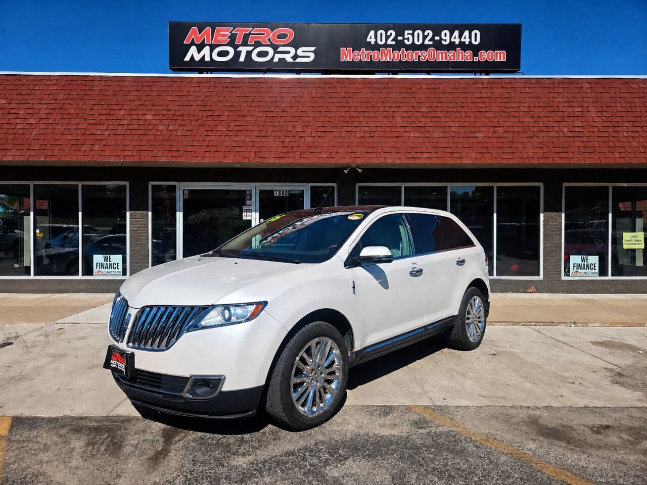Used 2015 Lincoln MKX AWD w/ Equipment Group 102A image 1