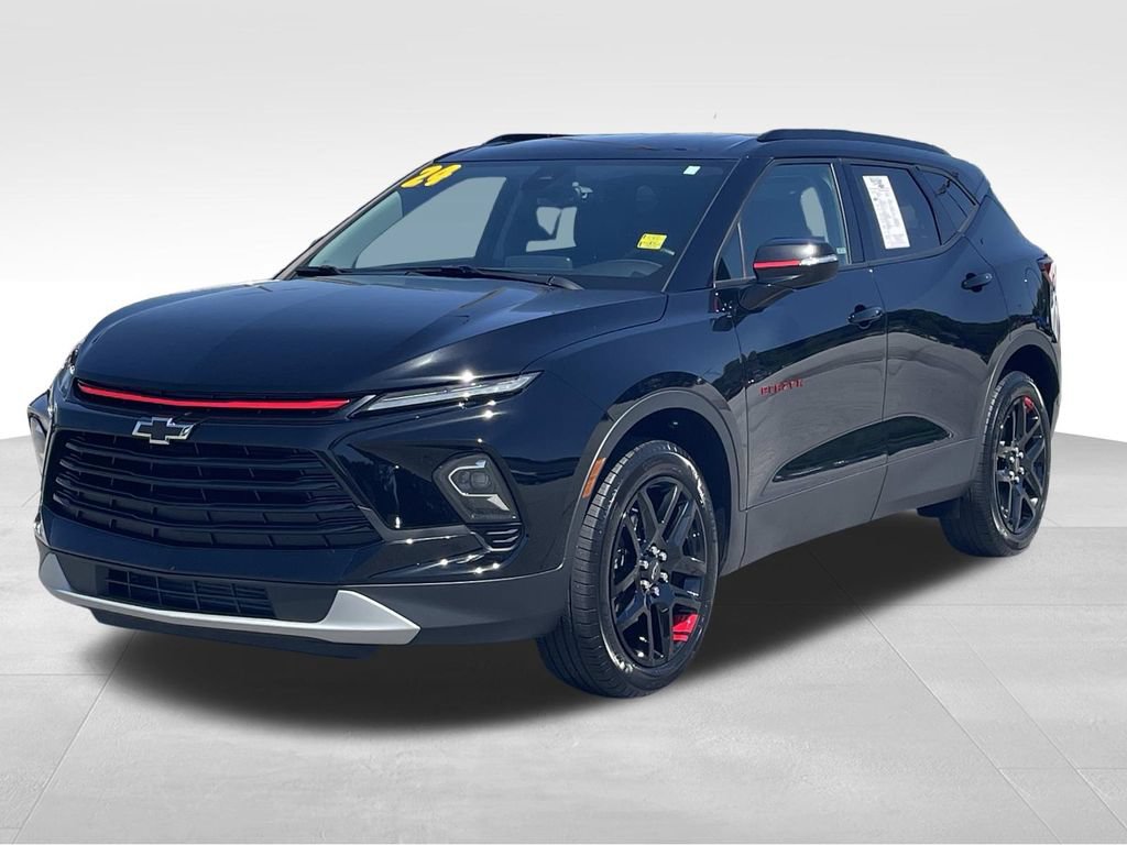 Used 2024 Chevrolet Blazer LT w/ Redline Edition FWD image 8