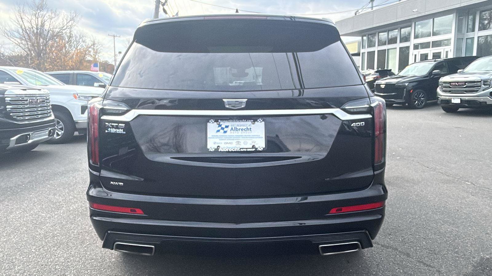 Used 2022 Cadillac XT6 Sport w/ Technology Package image 6