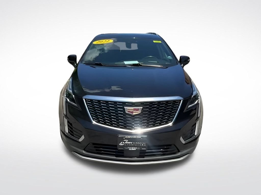 Used 2022 Cadillac XT5 Premium Luxury w/ Technology Package AWD/4WD image 4