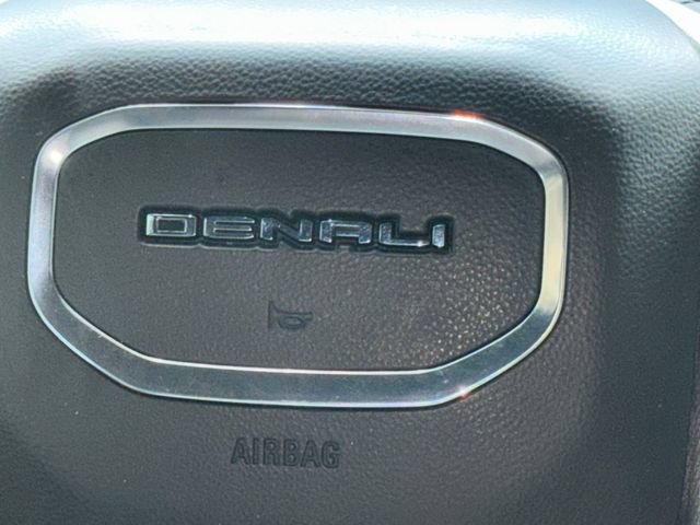 Used 2023 GMC Sierra 1500 Denali w/ Denali Reserve Package AWD/4WD image 13