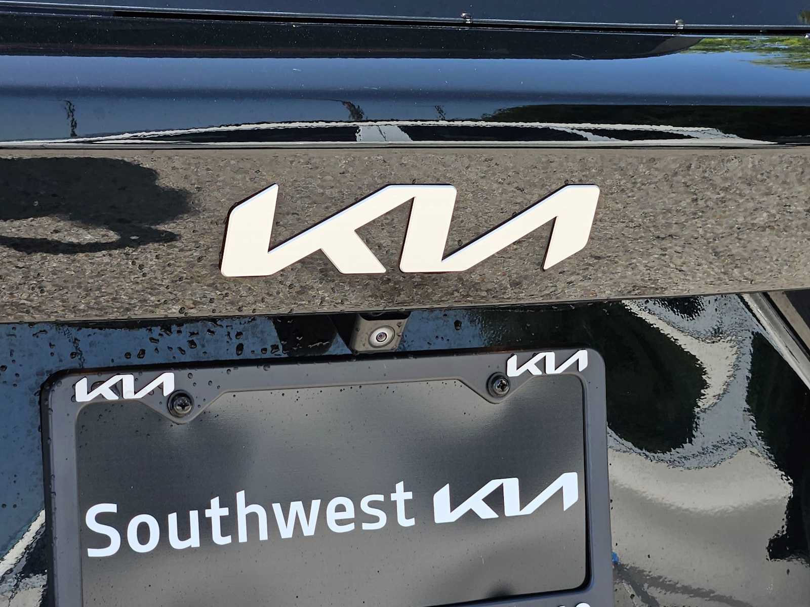Certified 2024 Kia Sorento S FWD image 12