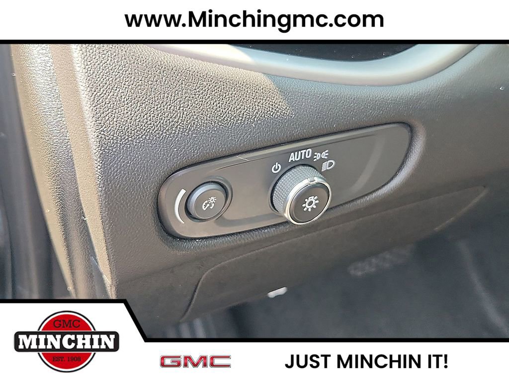 Used 2023 Chevrolet Malibu LT image 33