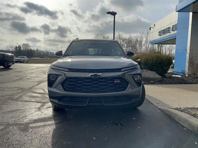 Used 2024 Chevrolet TrailBlazer RS image 2