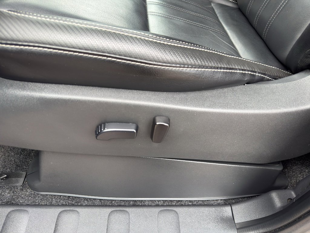 Certified 2023 Nissan Frontier SV w/ SV Premium Package image 16