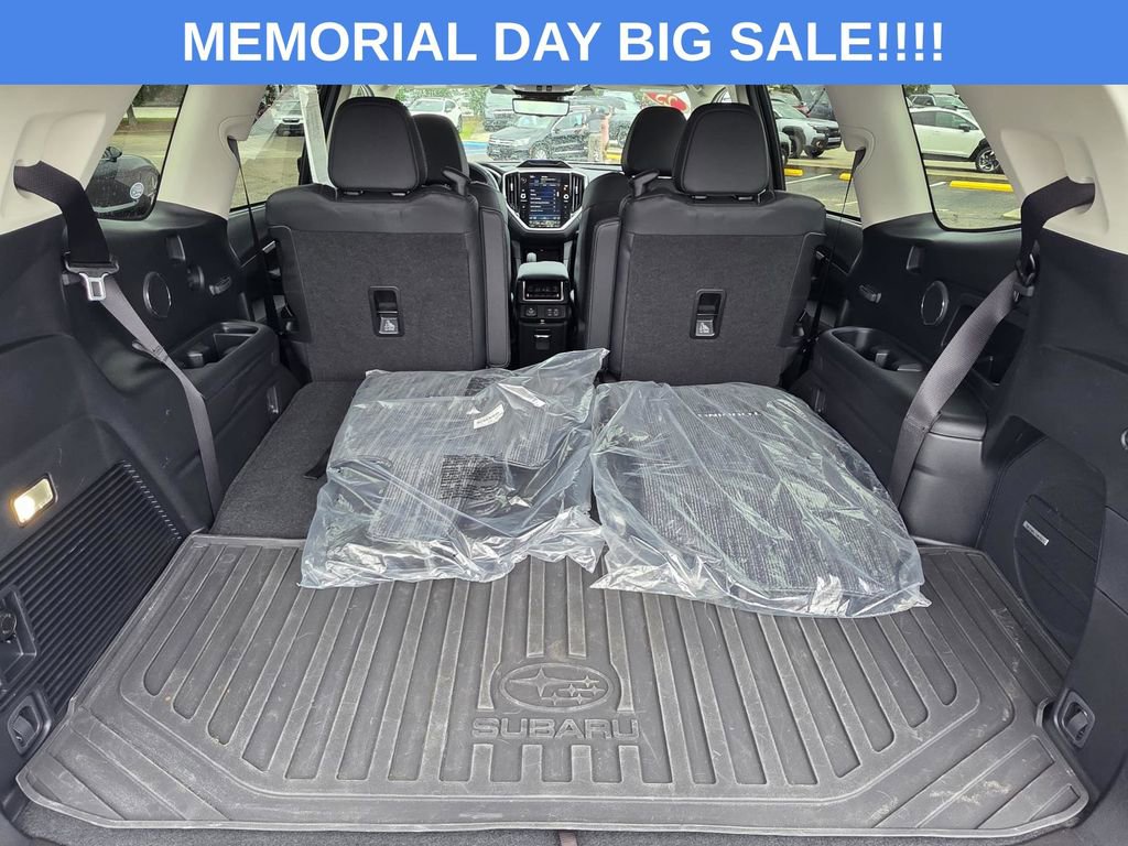 Used 2025 Subaru Ascent Touring w/ Popular Package #1 AWD/4WD image 14