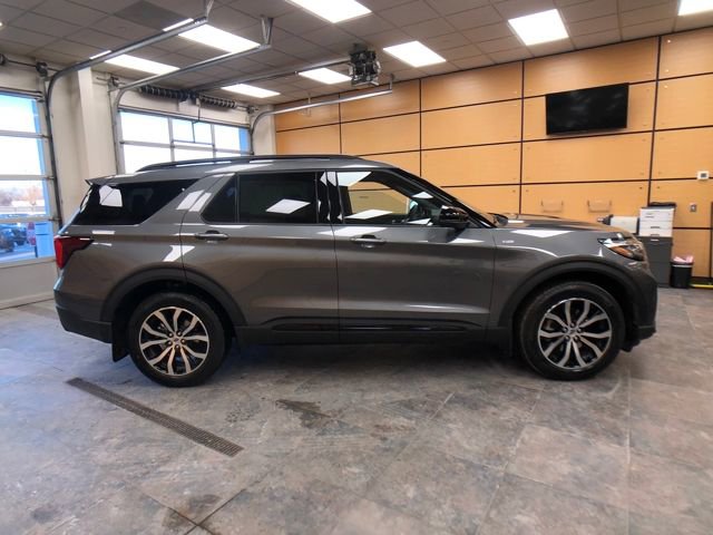 New 2026 Ford Explorer ST-Line image 8