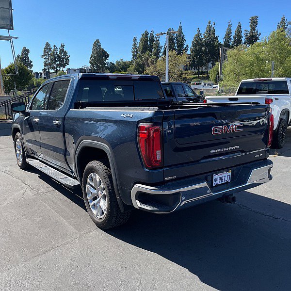 Used 2019 GMC Sierra 1500 SLT w/ SLT Premium Plus Package AWD/4WD image 3