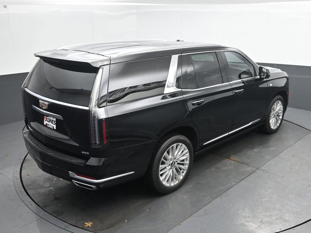 Used 2025 Cadillac Escalade Premium Luxury w/ Touring Package image 41