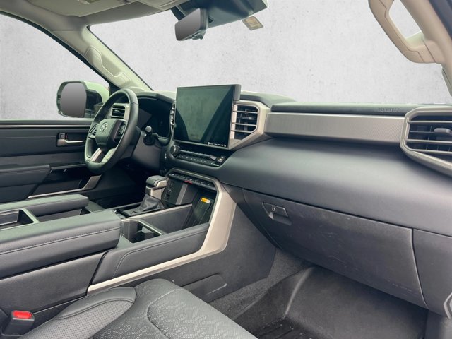 Used 2024 Toyota Tundra Limited AWD/4WD image 26