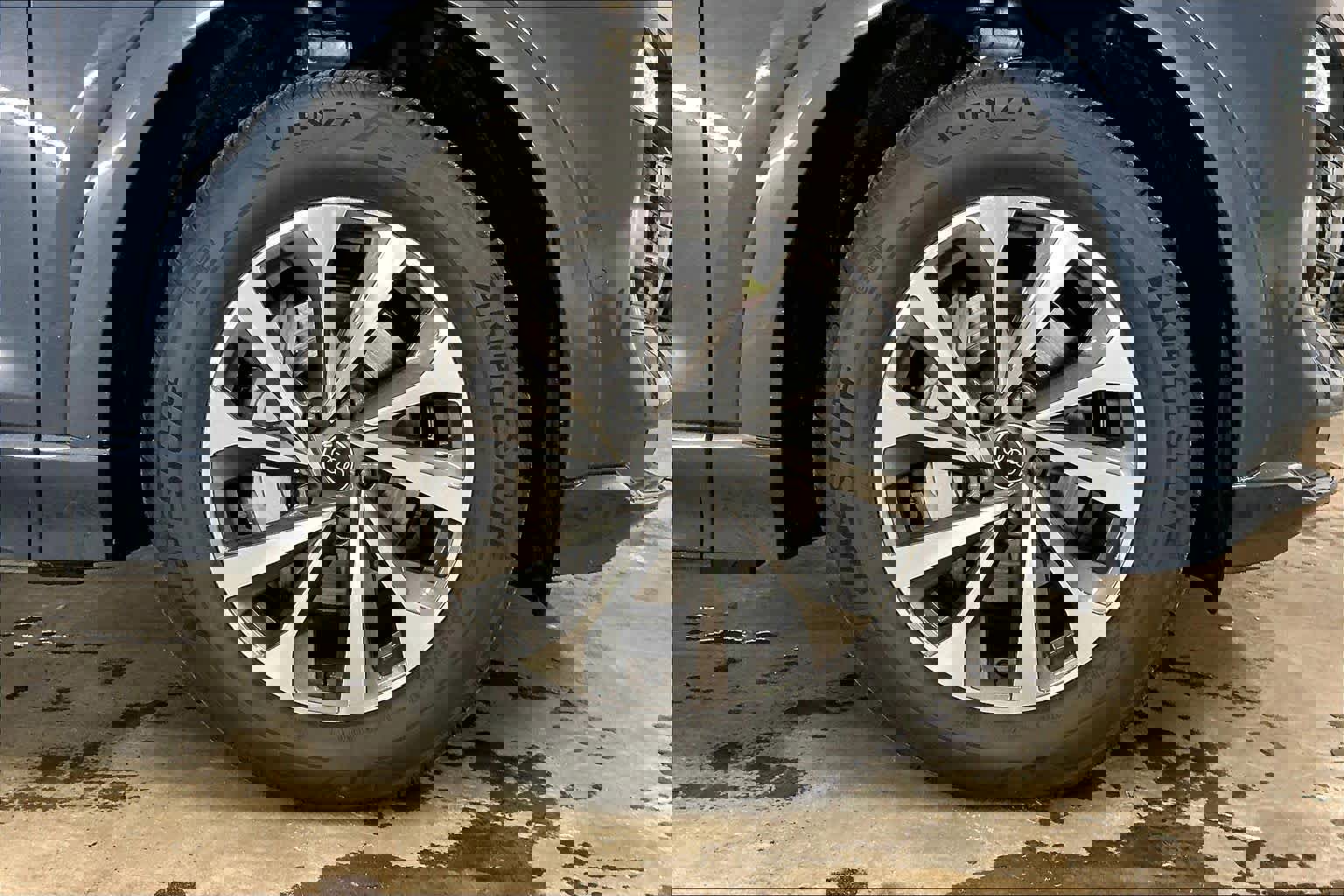 Certified 2025 Audi Q6 e-tron Premium Plus w/ Premium Plus image 12