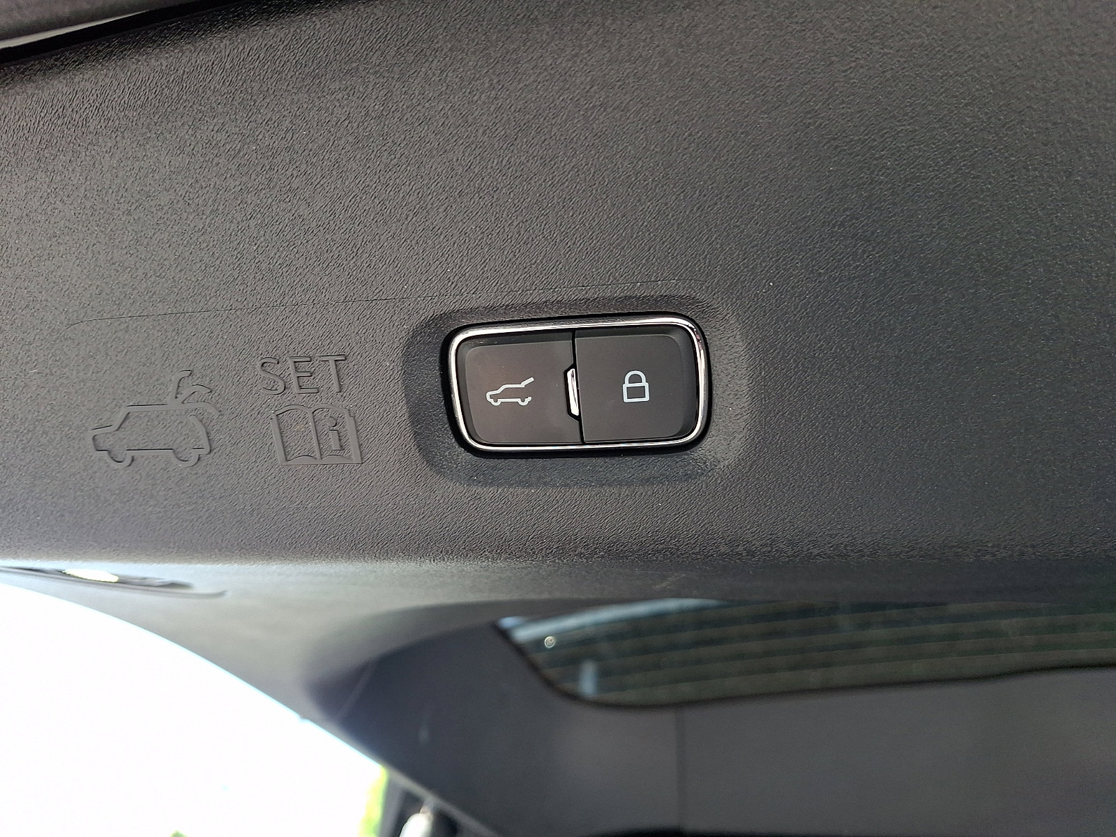Used 2025 Ford Expedition Platinum AWD/4WD image 31