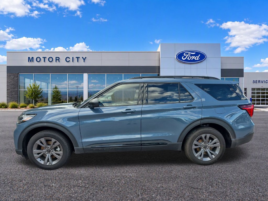 New 2026 Ford Explorer Active w/ Active Comfort Package AWD/4WD image 2