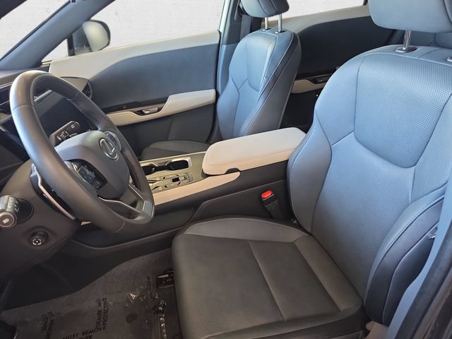 Used 2023 Lexus RZ 450e Premium w/ Technology Package AWD/4WD image 15