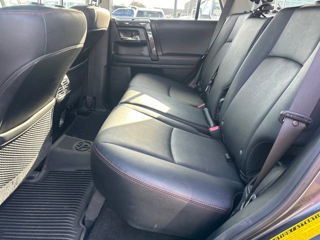 Used 2022 Toyota 4Runner TRD Off-Road Premium AWD/4WD image 16