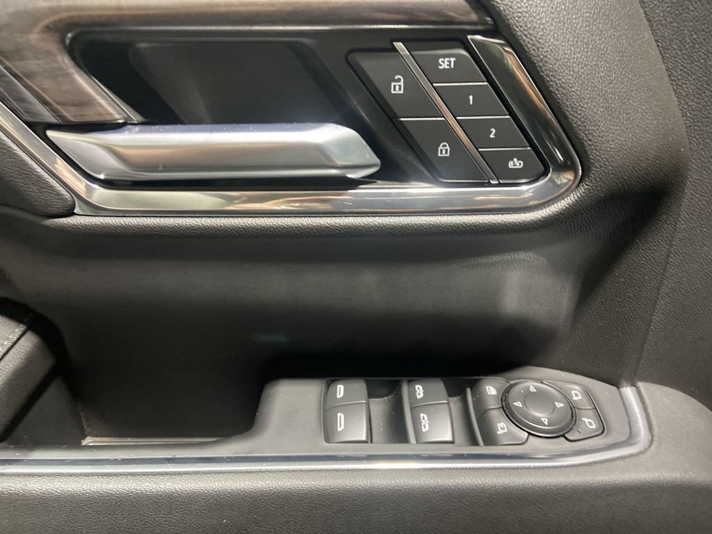 Certified 2024 Chevrolet Silverado 1500 LTZ w/ LTZ Premium Package AWD/4WD image 24