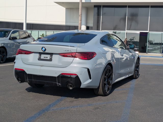 Used 2026 BMW 430i Coupe w/ M Sport Package RWD image 2