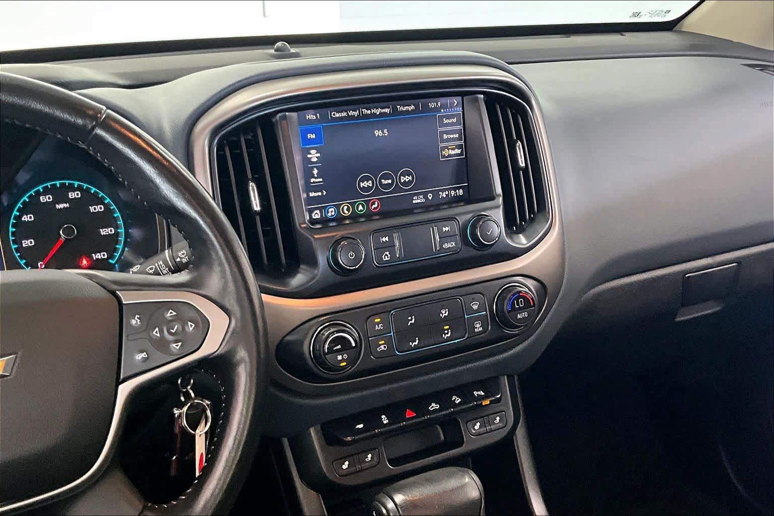 Used 2021 Chevrolet Colorado Z71 AWD/4WD image 14