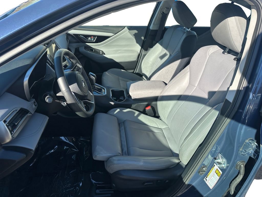 Used 2024 Subaru Legacy Limited image 9