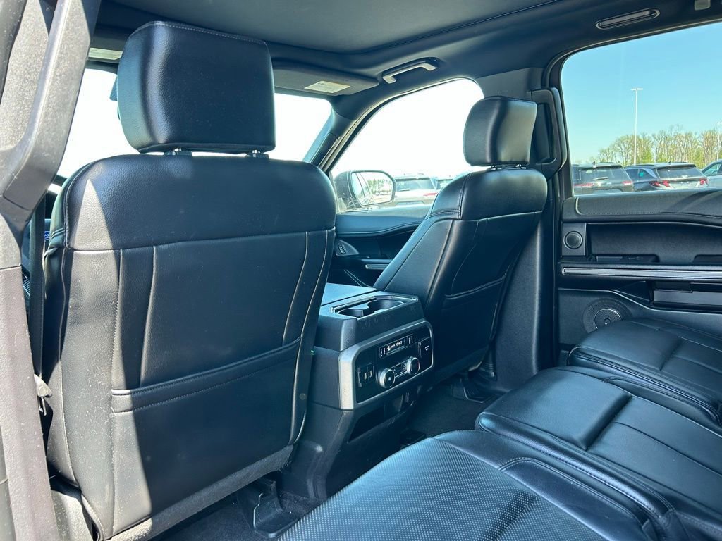 Used 2021 Ford Expedition Max XLT AWD/4WD image 17