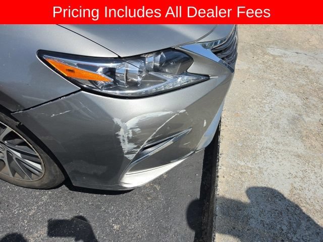 Used 2016 Lexus ES 350 w/ Luxury Package w/Wood Trim FWD image 12