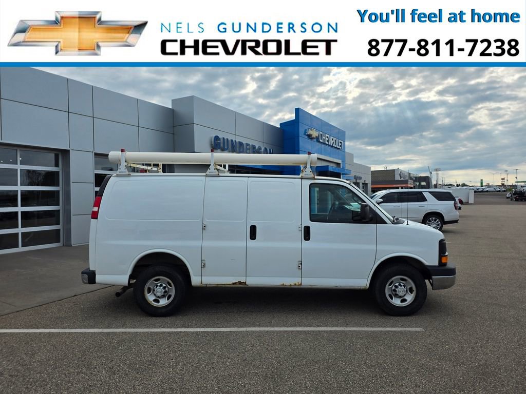 Used 2016 Chevrolet Express 3500 image 8