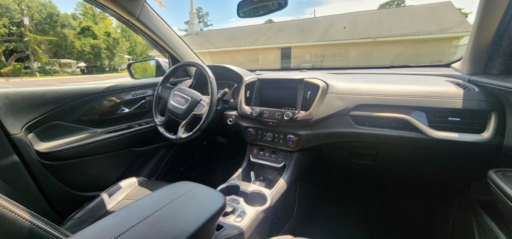 Used 2019 GMC Terrain Denali w/ Advanced Safety Package FWD image 24