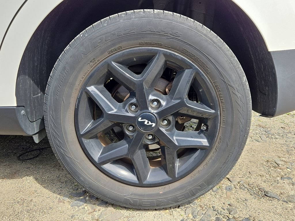 Used 2022 Kia Soul LX w/ Technology Package image 7