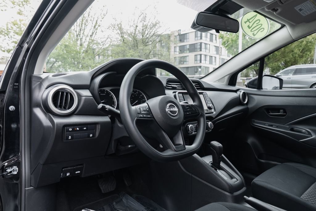 Used 2024 Nissan Versa S w/ Trunk Package FWD image 21