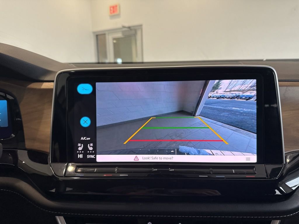 Used 2024 Volkswagen Atlas SE image 23