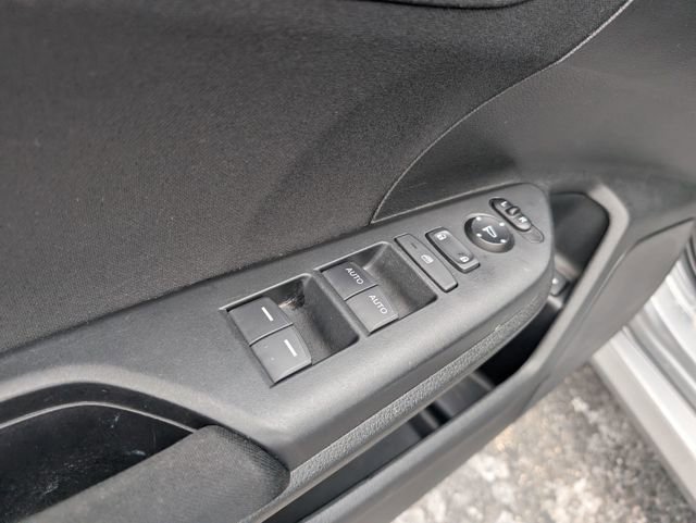 Used 2018 Honda Civic EX image 15