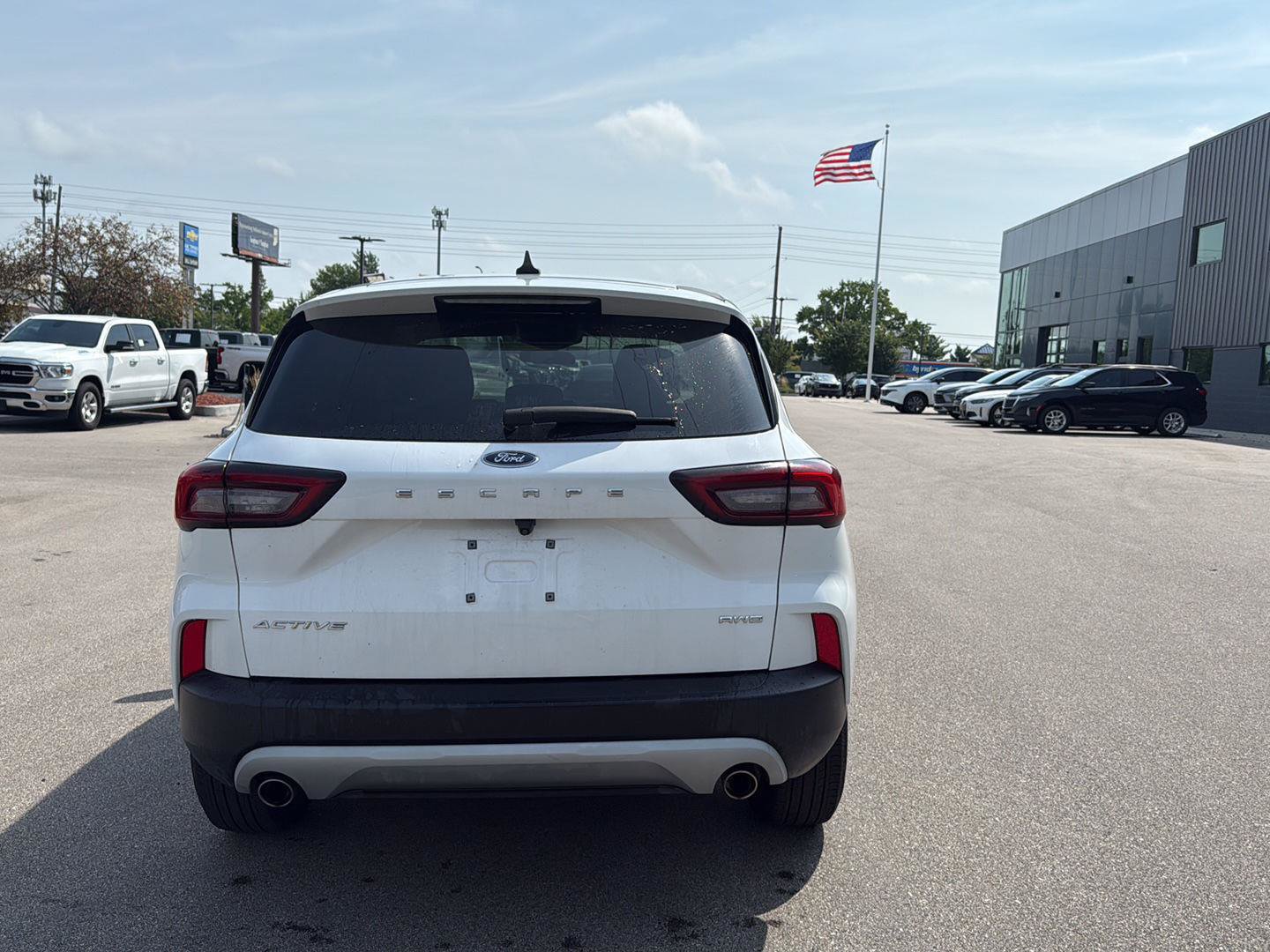Used 2023 Ford Escape Active AWD/4WD image 4