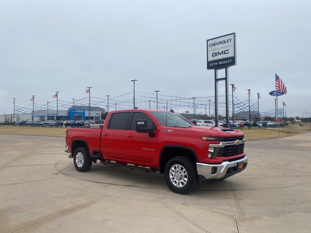 Used 2024 Chevrolet Silverado 2500 LT