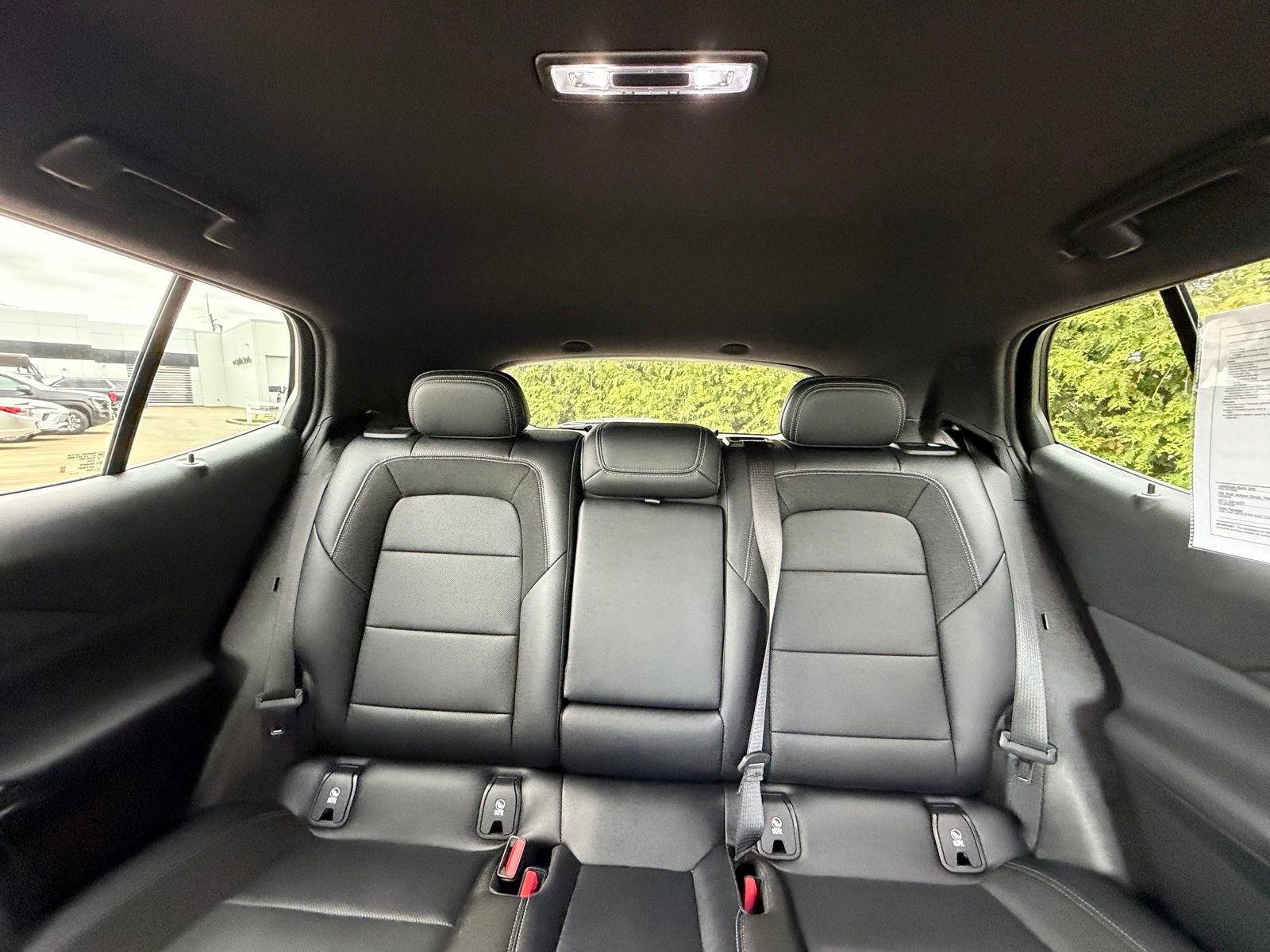 Used 2025 Chevrolet Equinox EV LT w/ Convenience Package FWD image 3