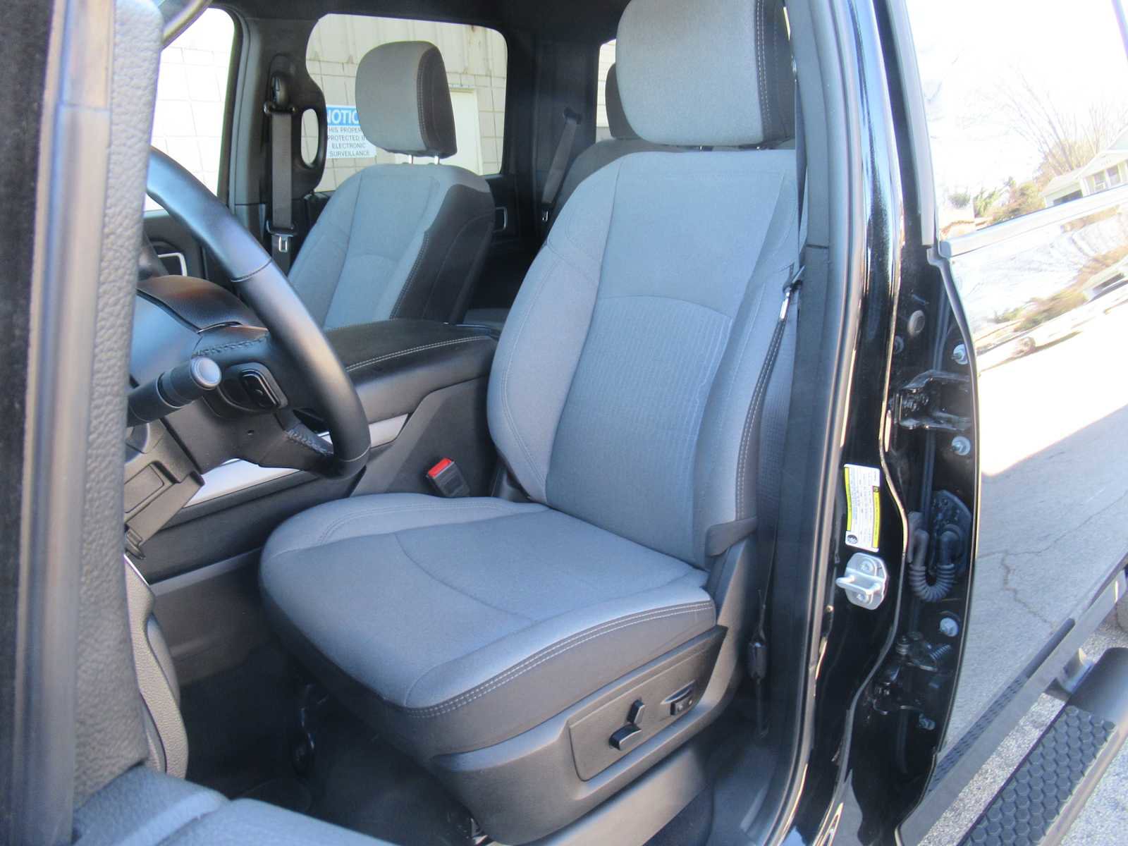 Used 2024 RAM 2500 Big Horn image 22