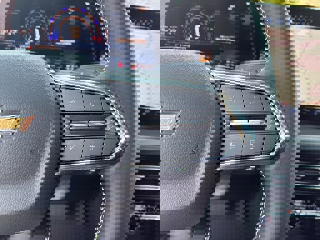 New 2026 Chevrolet Traverse LT w/ Sun and Wheel Package image 15