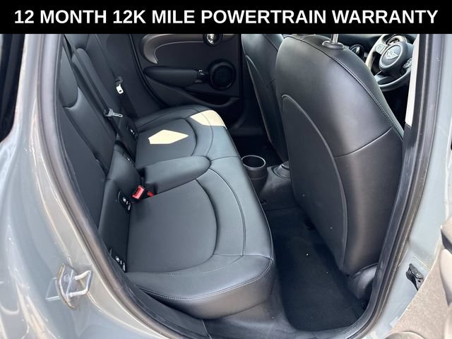 Used 2022 MINI Cooper 4-Door Hardtop FWD image 11