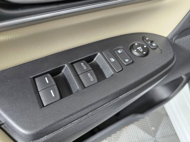 Used 2020 Honda CR-V Touring image 24