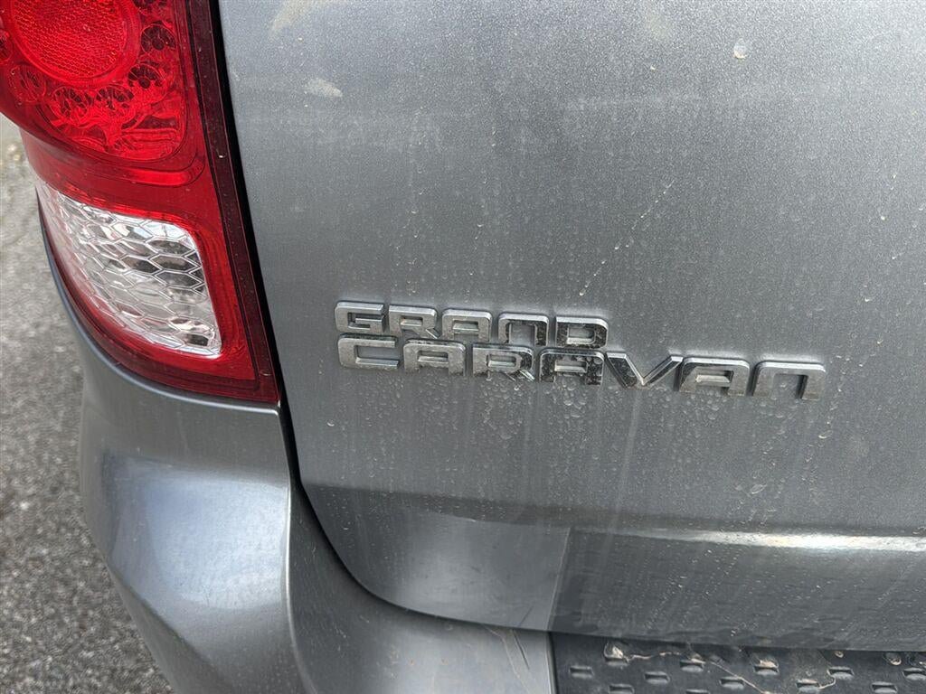 Used 2019 Dodge Grand Caravan SXT FWD image 6