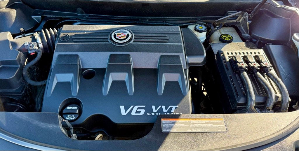 Used 2013 Cadillac SRX Luxury w/ Driver Awareness Package image 19