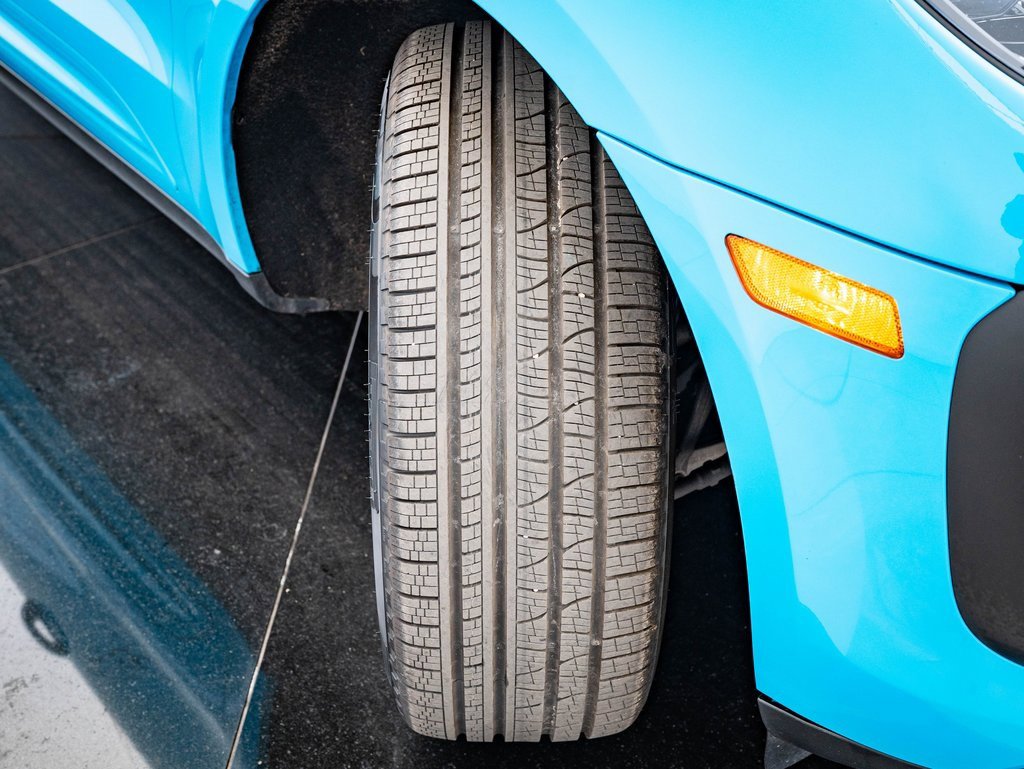 Certified 2023 Porsche Macan image 42