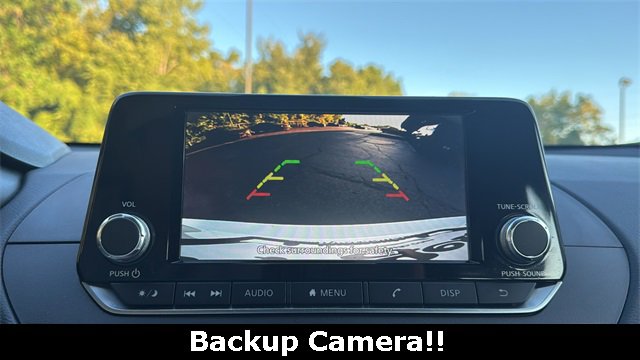 Used 2024 Nissan Altima 2.5 S image 3