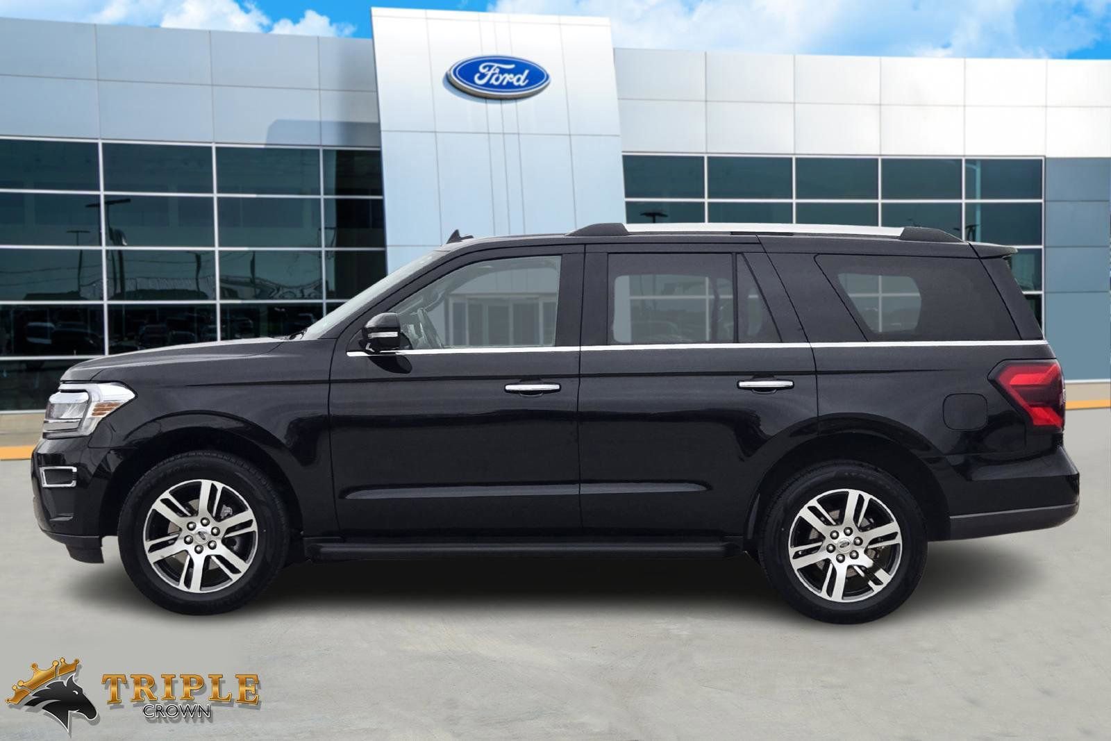 Certified 2024 Ford Expedition Limited image 3